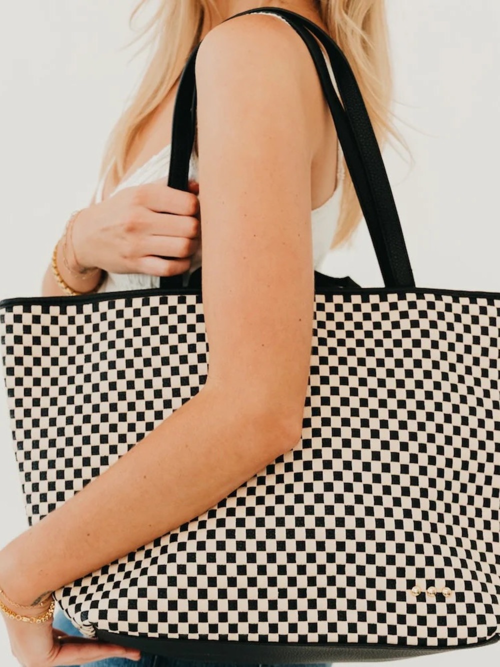Pretty Simple Woven Tiffany Organizer Tote Bag Vegan Leather Checkered Black - Picture 3 of 9